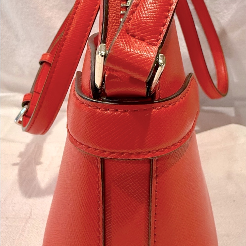 Kate Spade Gorgeous Eye Catching NWOT Staci Dome Crossbody Bag - Picture 13 of 14